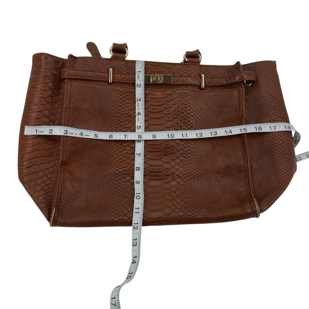Urban Expressions Chic Tan Milan Faux Croc Textured Vegan Handbag Purse